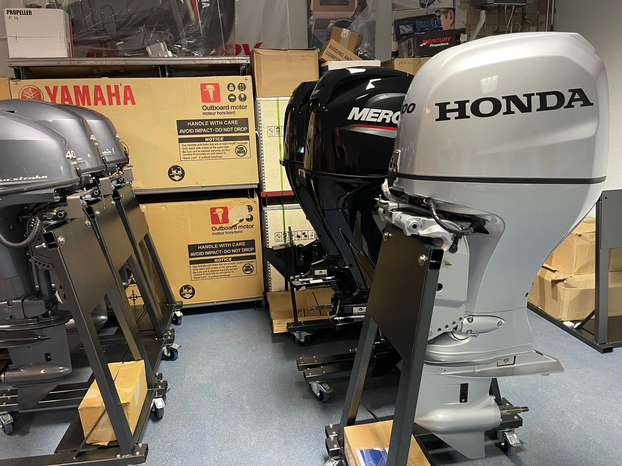 Honda BF100 outboard motor - Image 2