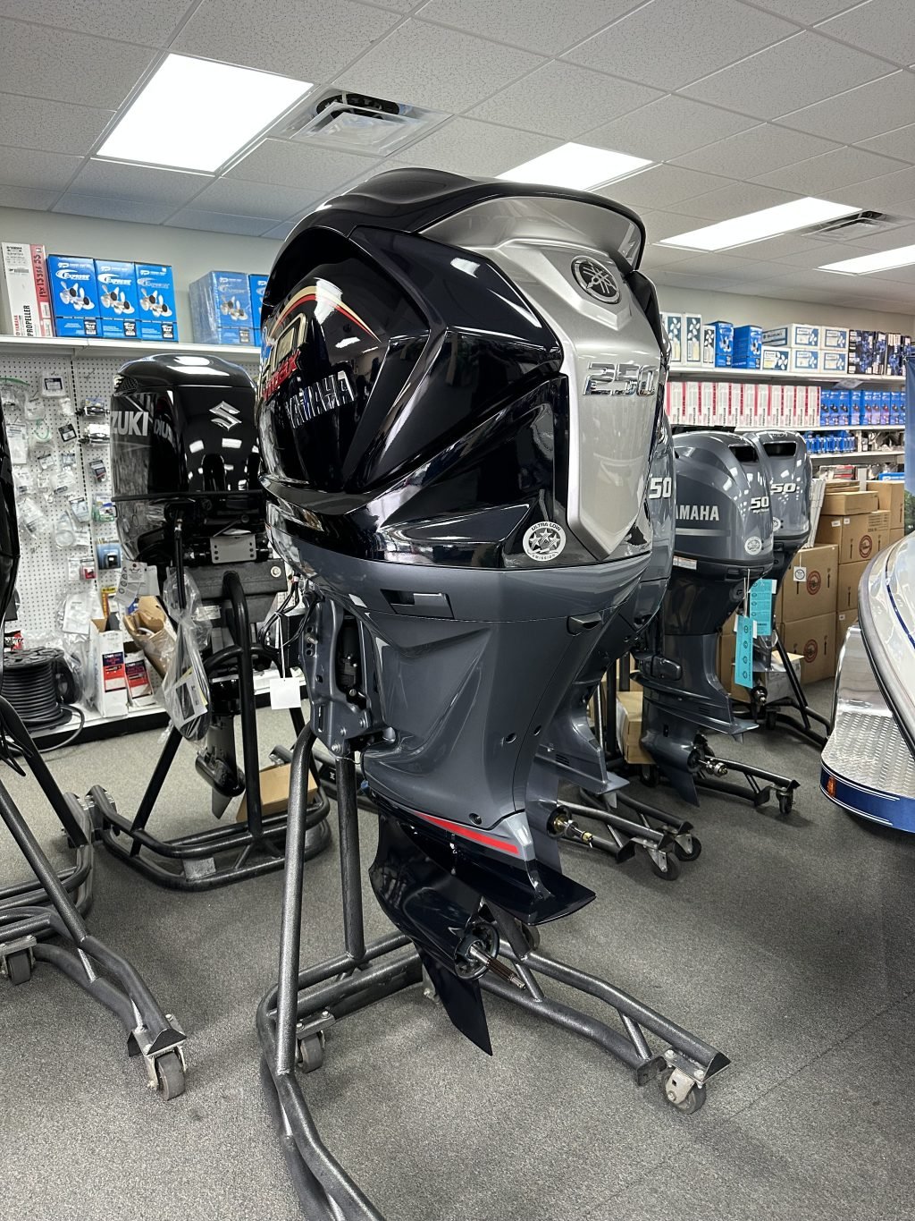 Yamaha VF250LB SHO - Image 5
