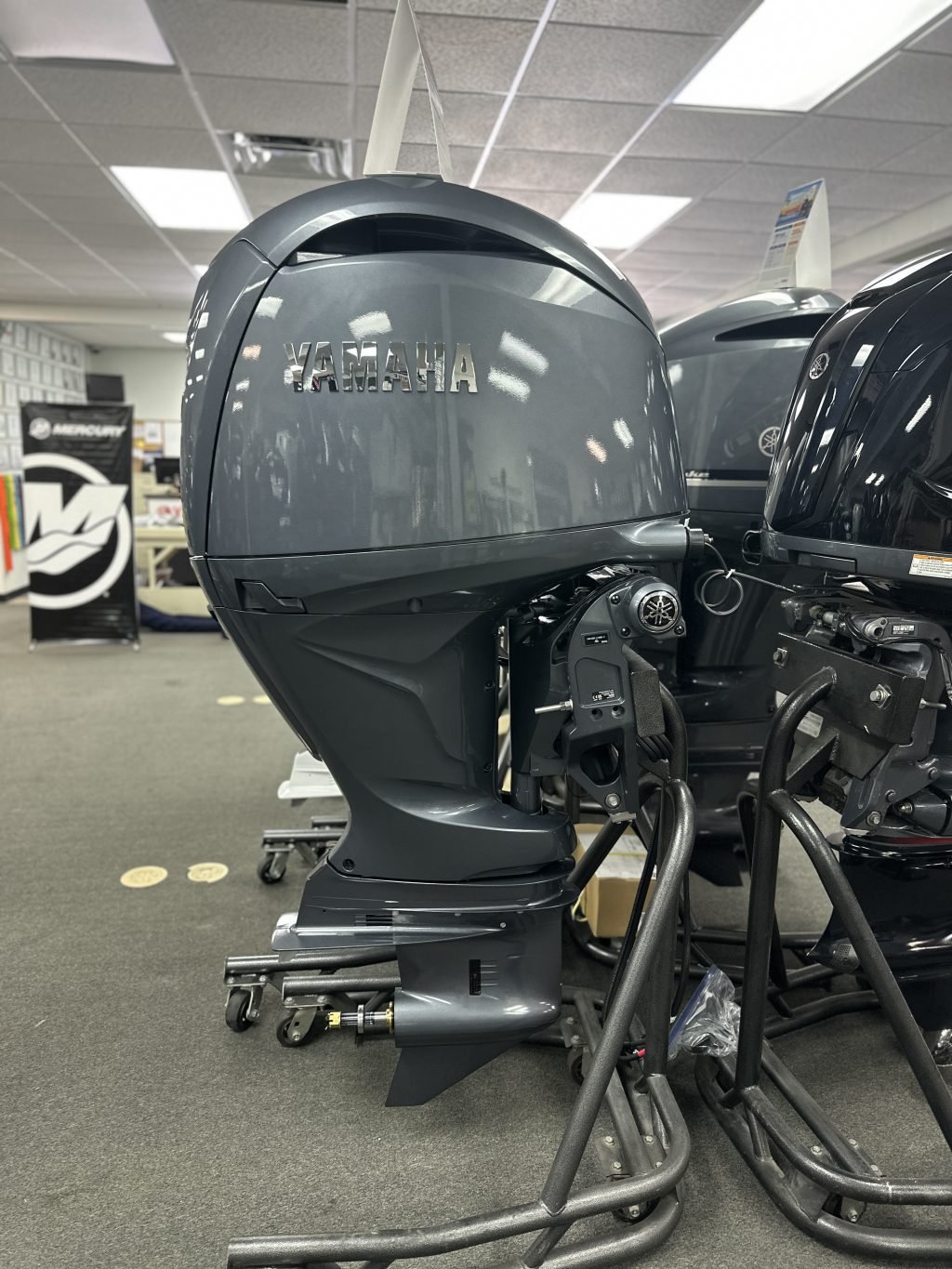 Yamaha F200XD