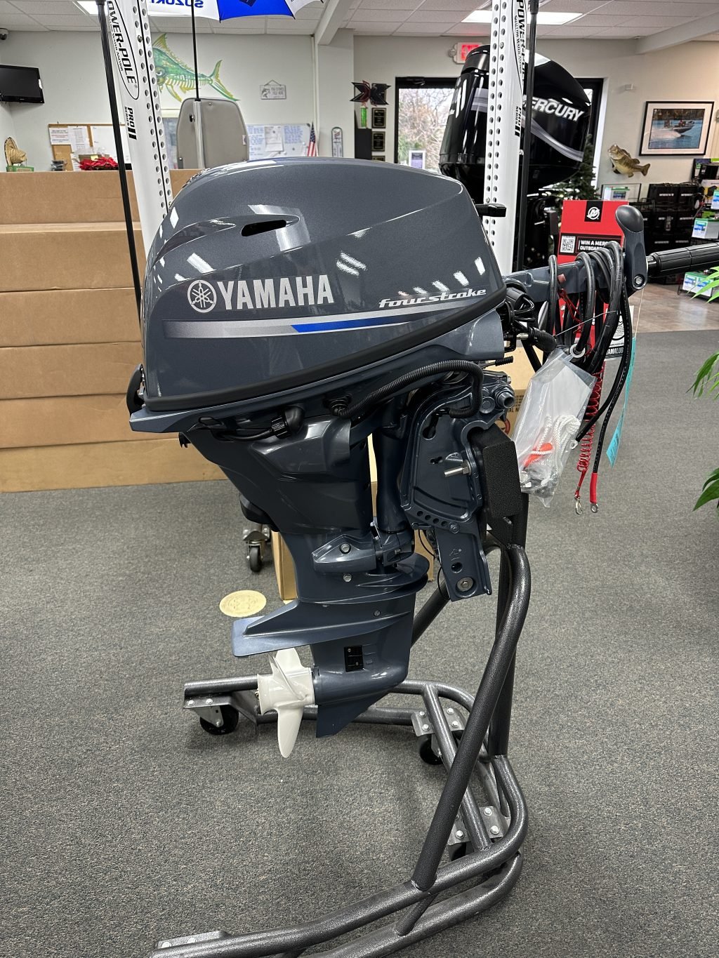 Yamaha F25SWHC 25HP Tiller Handle Outboard Motor - Image 4