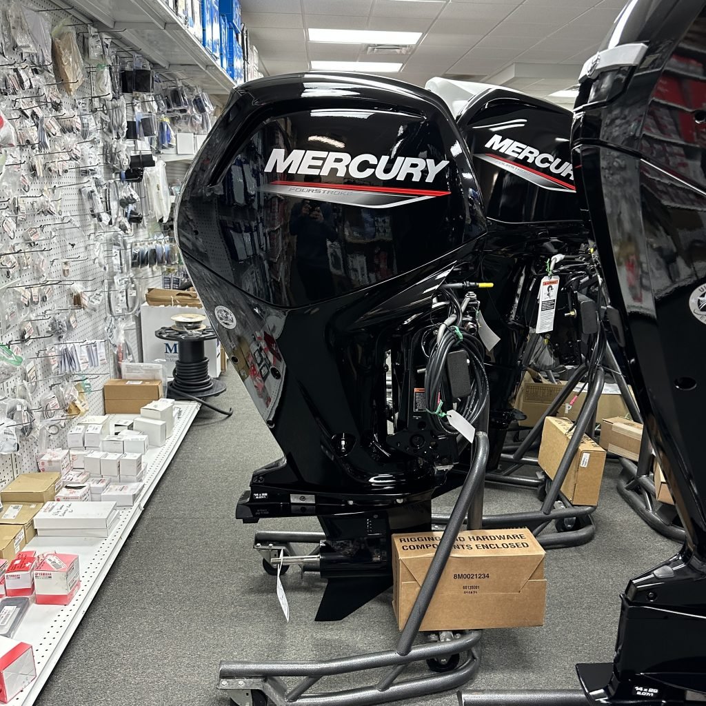 2023 Mercury 75 ELPT outboard motor - Image 5