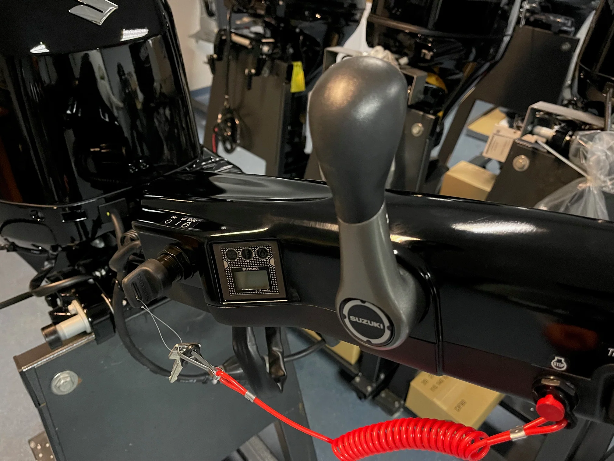 Suzuki 40HP DF40ATHL Long Shaft Outboard - Image 4