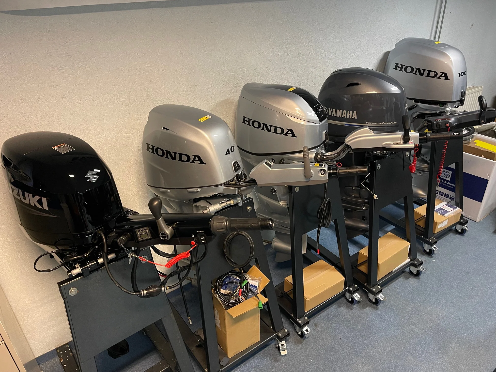 Suzuki 40HP DF40ATHL Long Shaft Outboard - Image 2