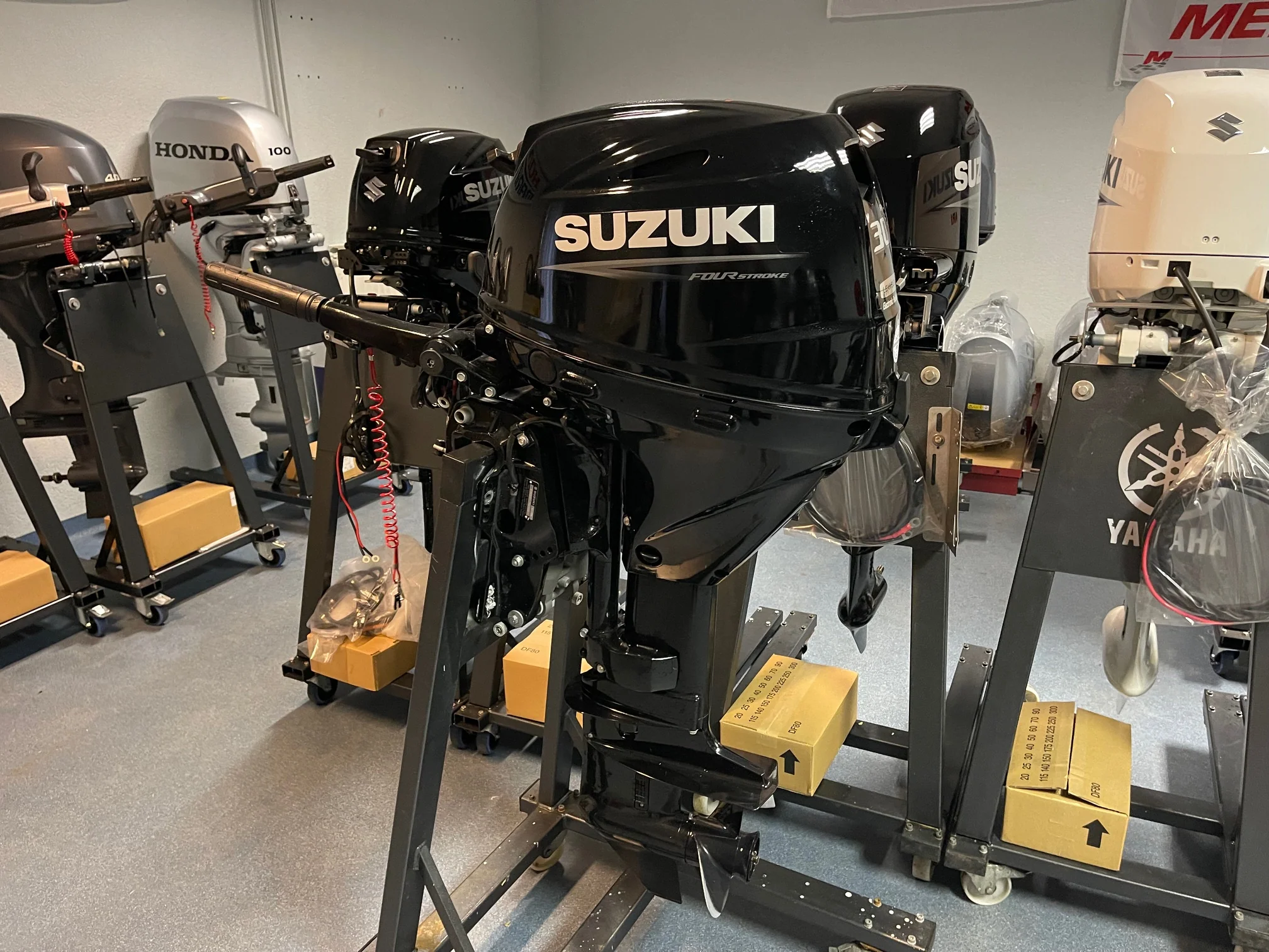 Suzuki DF30ATL Long Shaft Outboard - Image 6