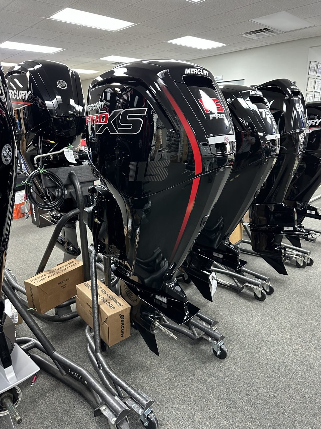New 2024 Mercury 115HP 4-Stroke Outboard - Image 4