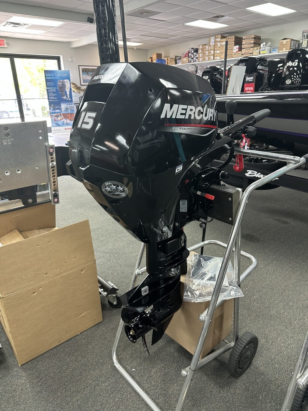 Brand New 2024 Mercury F15EH outboard motor - Image 4