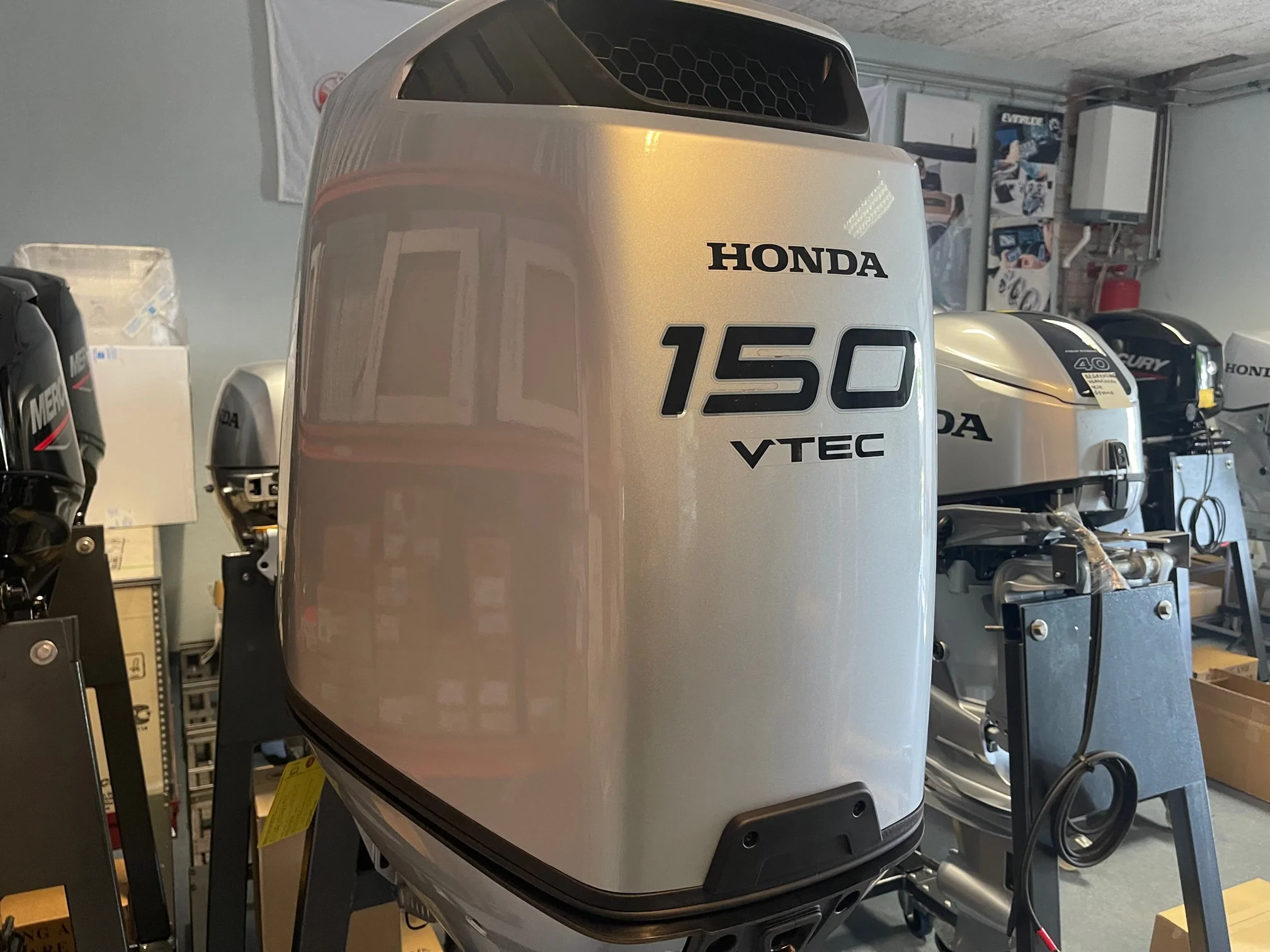Honda 150 HP Outboard Motor - Image 6