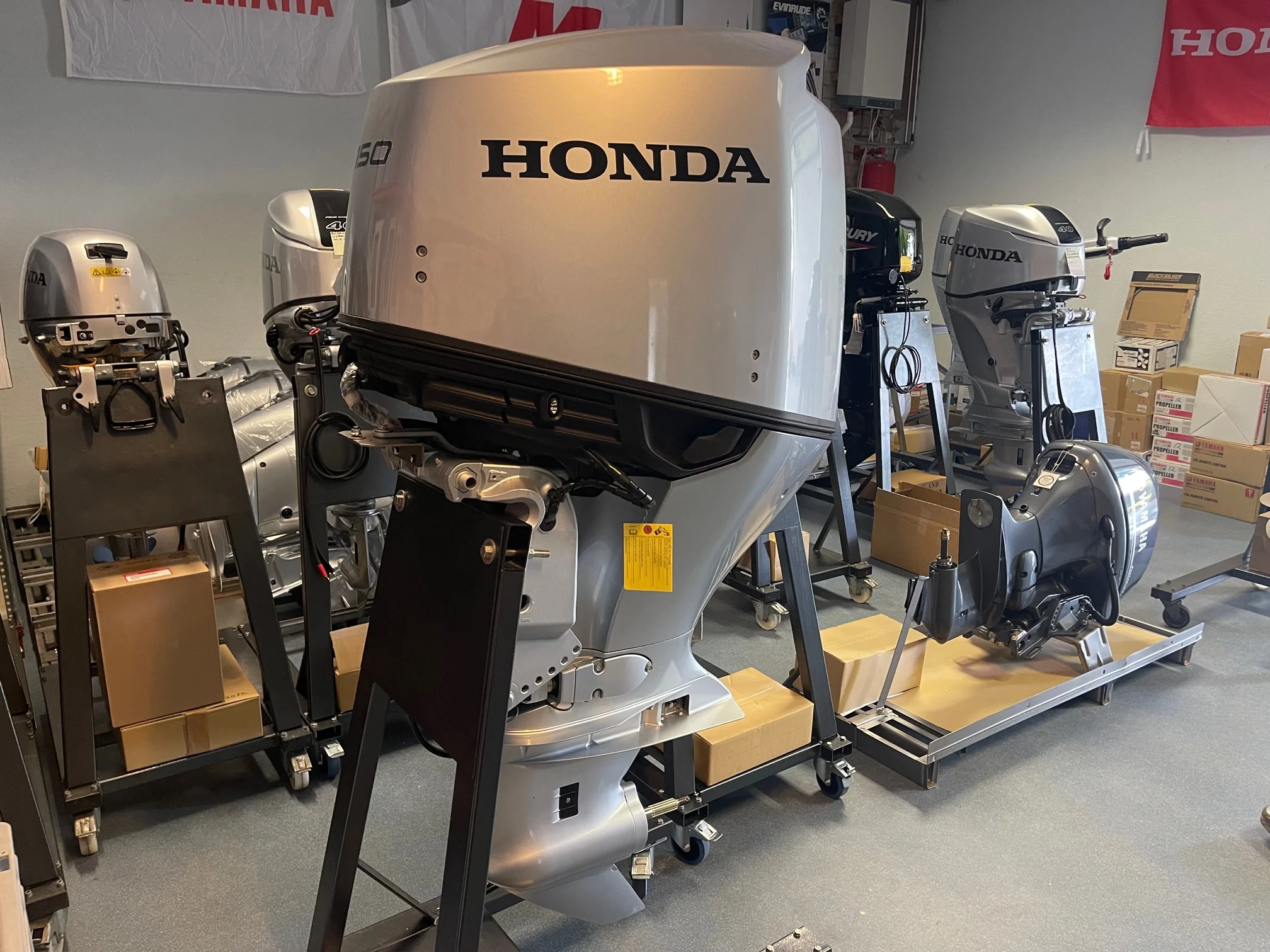 Honda 150 HP Outboard Motor - Image 5