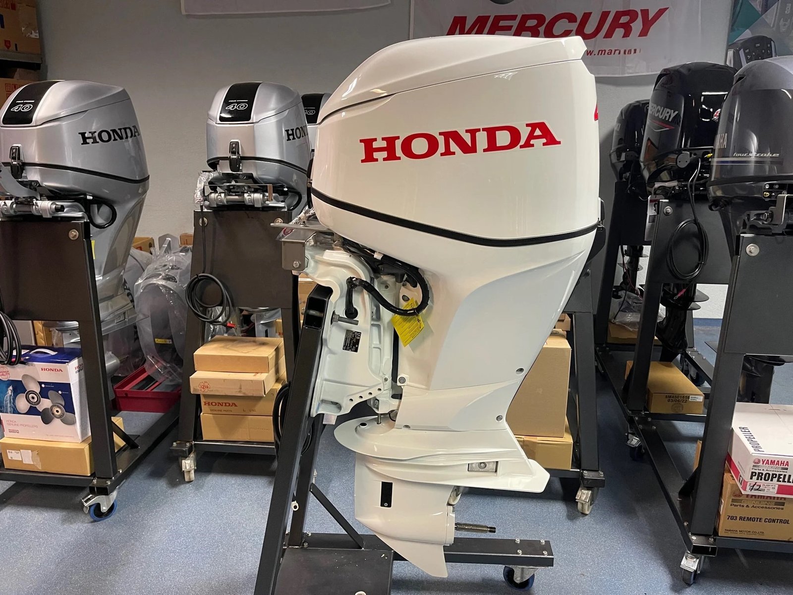 Honda BF60 outboard motor