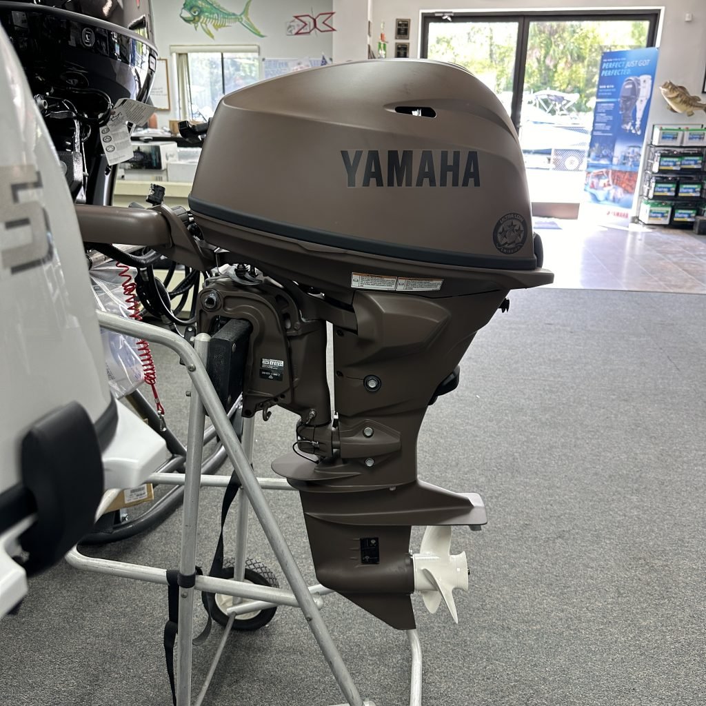 BRAND NEW Yamaha F25 Tiller Handle Electric Start - Image 5