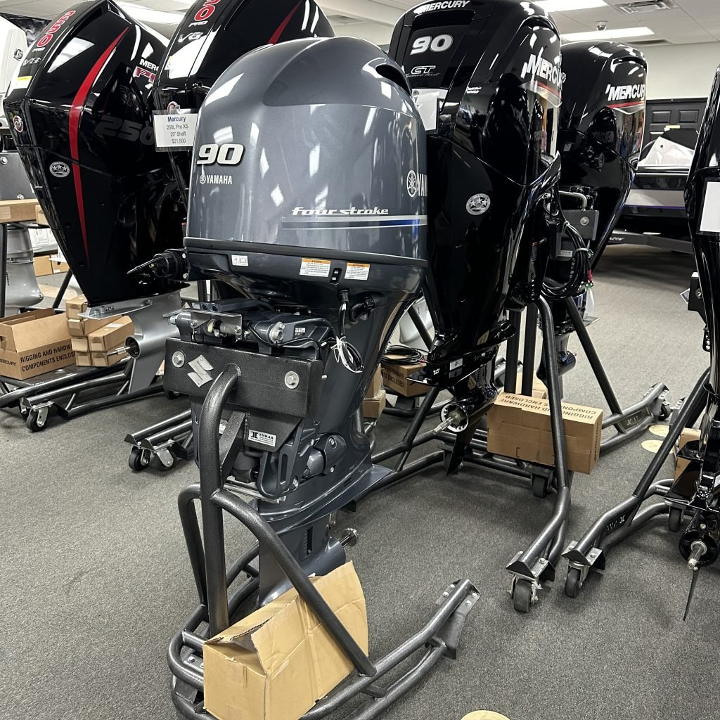 2025 Yamaha F90LB - Image 3