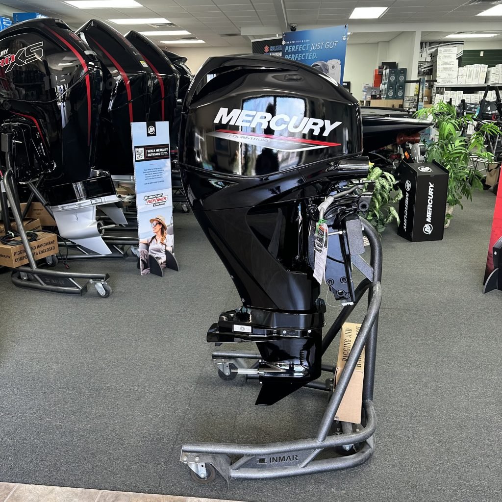 Mercury 40ELPT outboard motor - Image 4