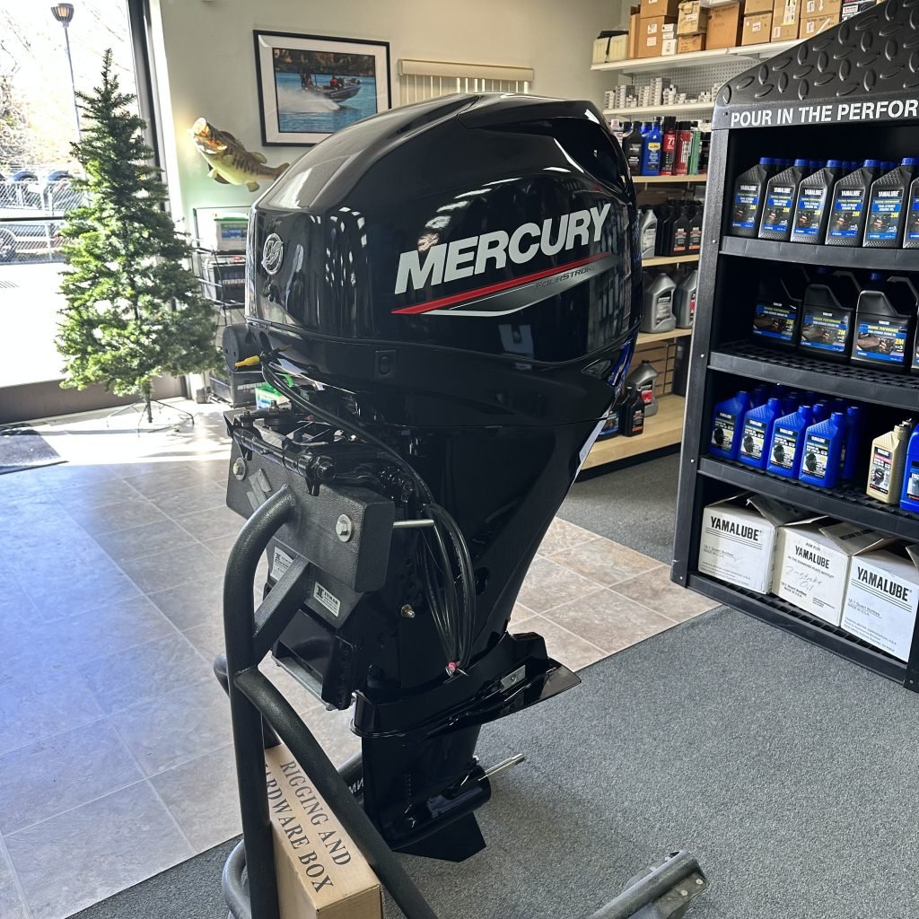 Mercury 40ELPT outboard motor - Image 2