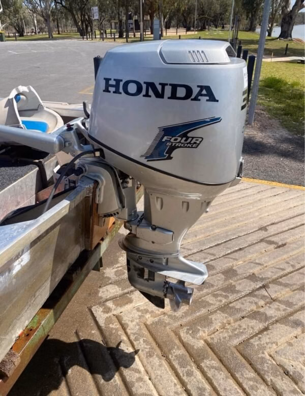Used Honda 30hp Outboard Motor