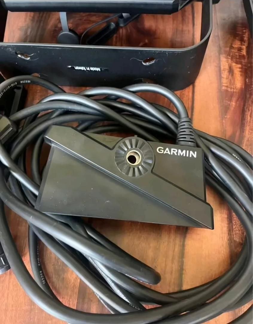 Garmin LiveScope LVS34 Bundle - Image 2