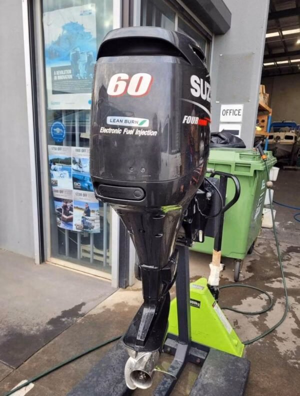 Used Suzuki 60hp Outboard Motor